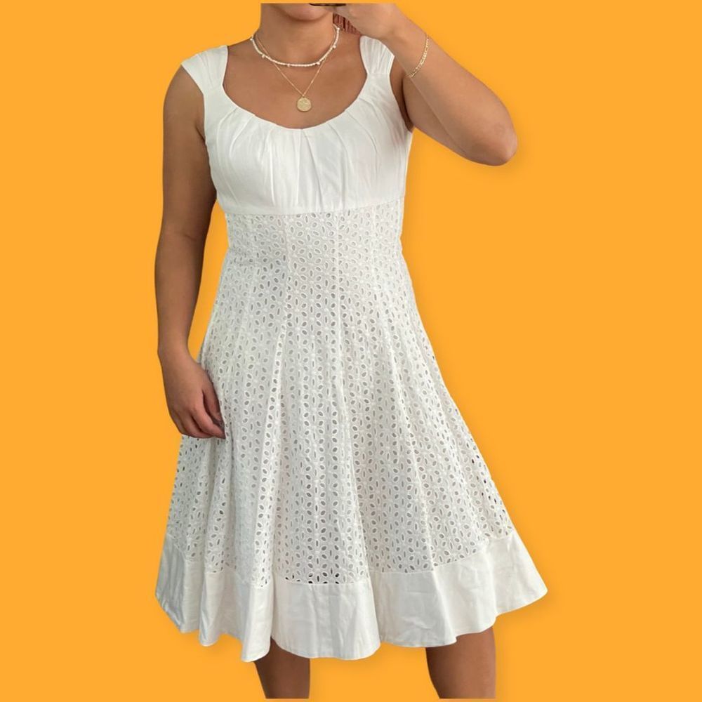 White eyelet midi dress - Picture 2 of 8